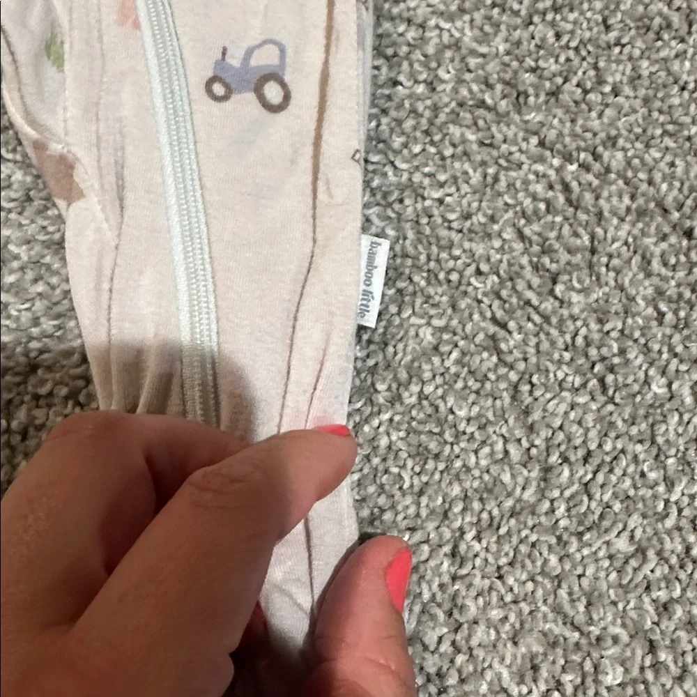 Bamboo Little Farm print bamboo‎ sleeper 6-9 months